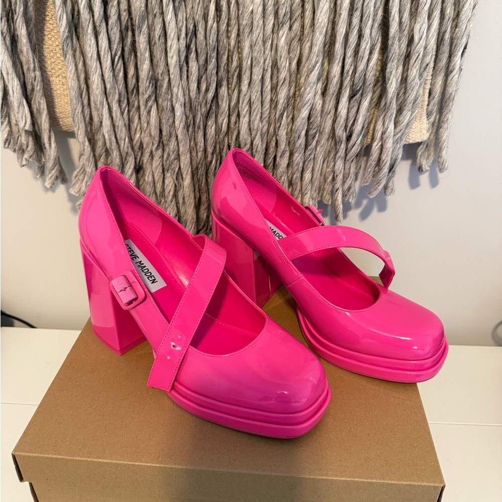 Steve Madden Pink Platform Mary Jane Heels